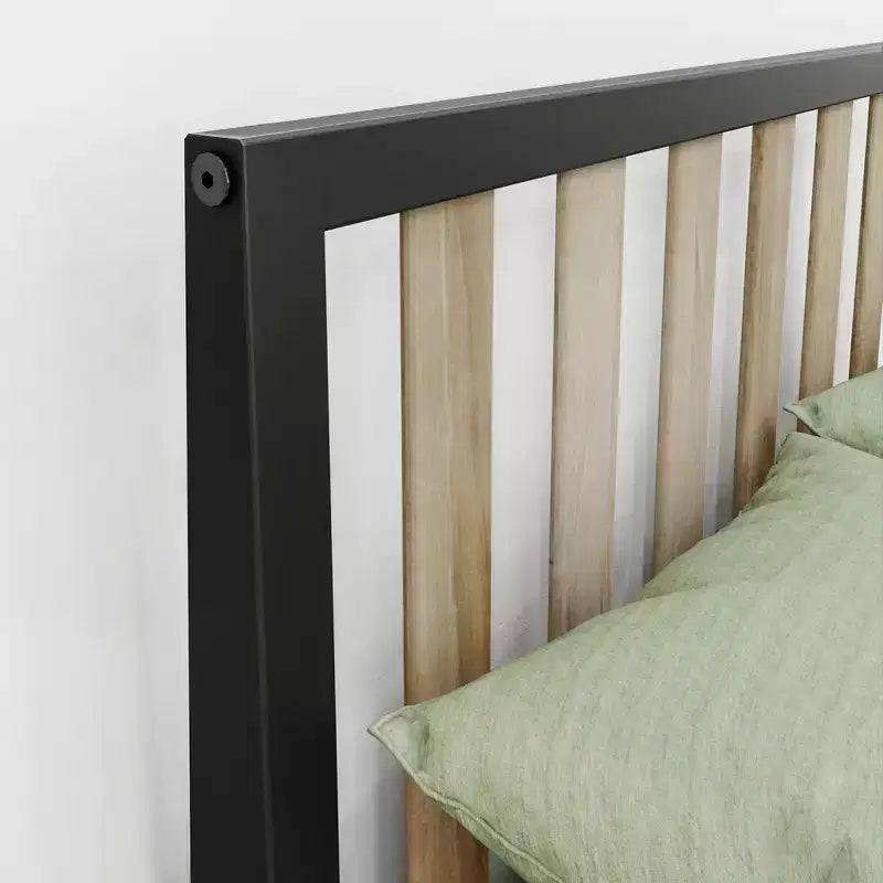Cadre de lit scandinave en bois massif avec tête de lit