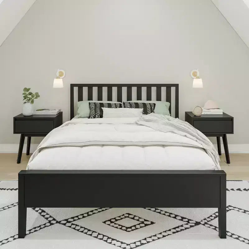 Cadre de lit scandinave en bois massif avec tête de lit