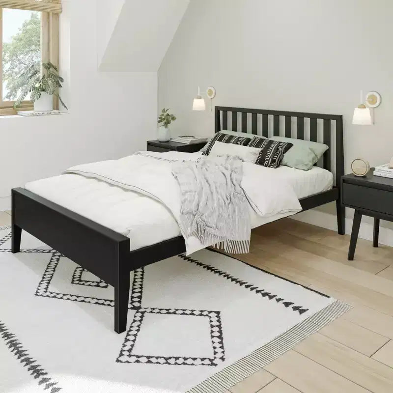 Cadre de lit scandinave en bois massif avec tête de lit