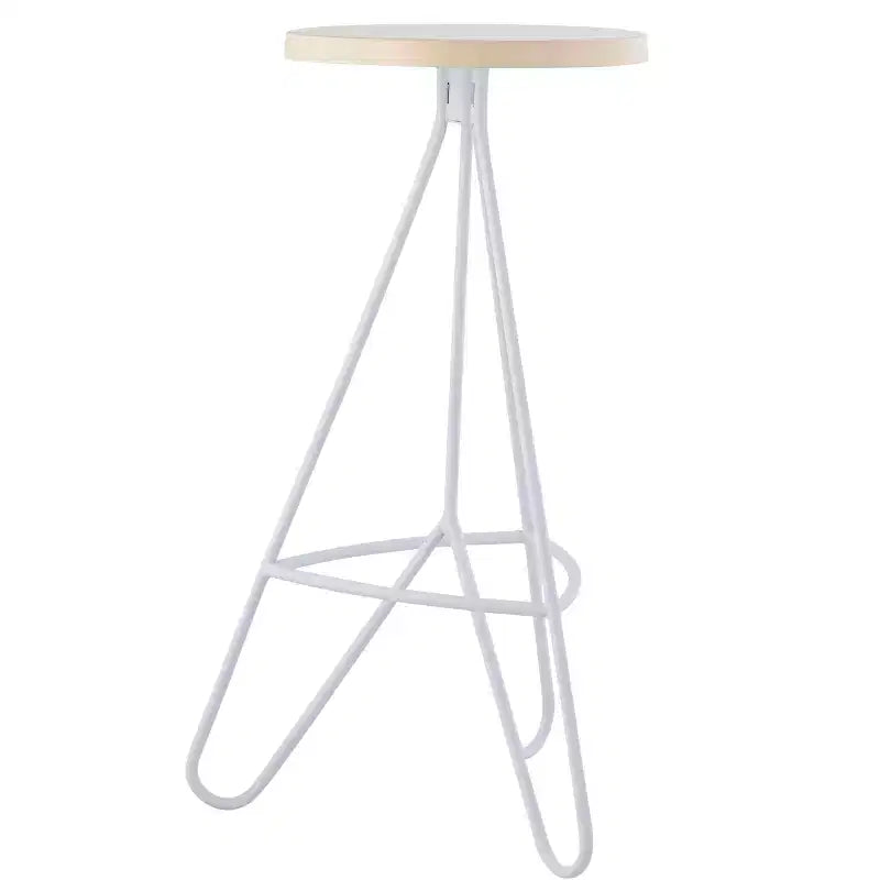 Tabouret de bar sans dossier trépied en fer industriel moderne